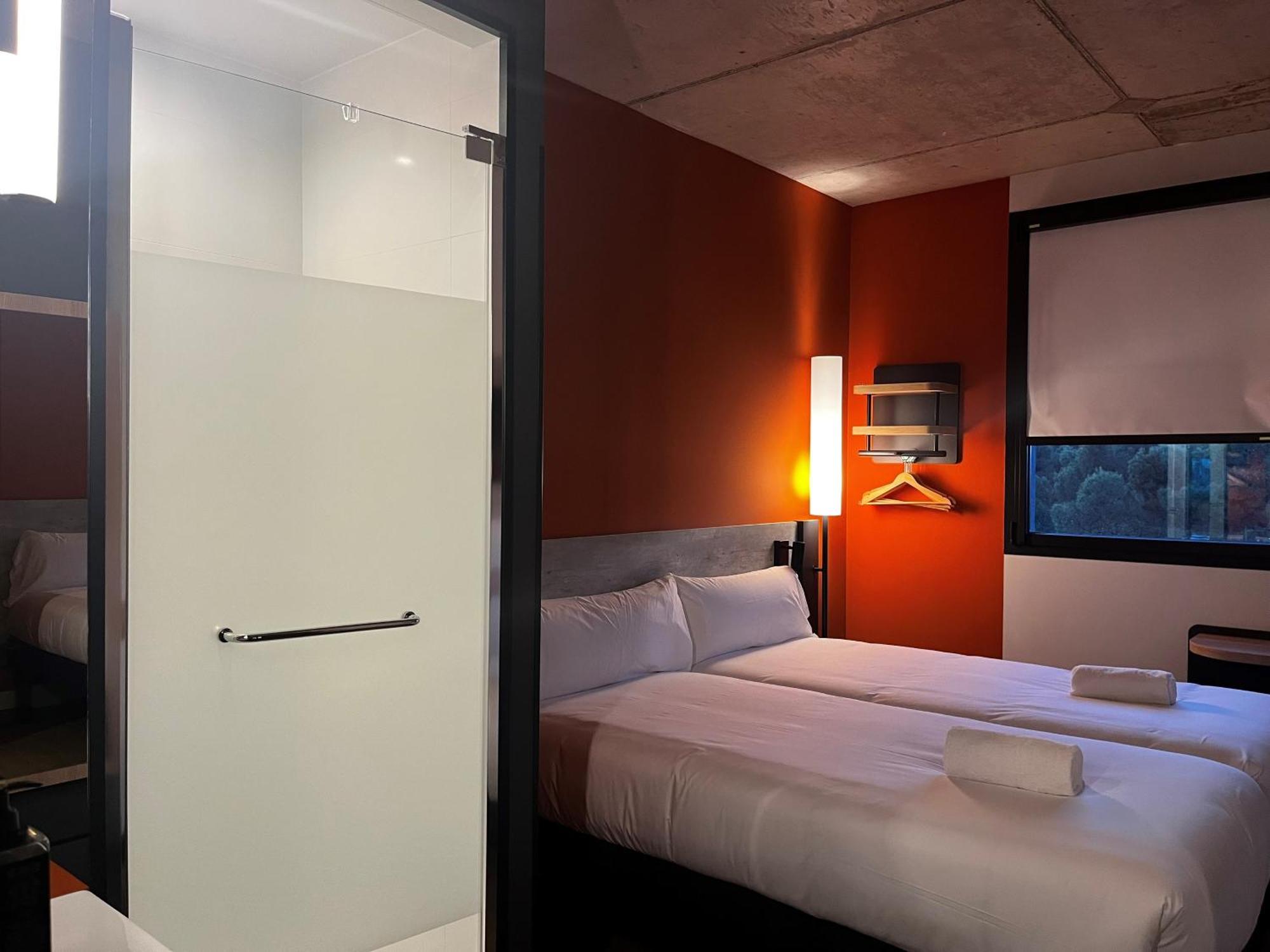 Ibis Budget Madrid Aeropuerto Extérieur photo
