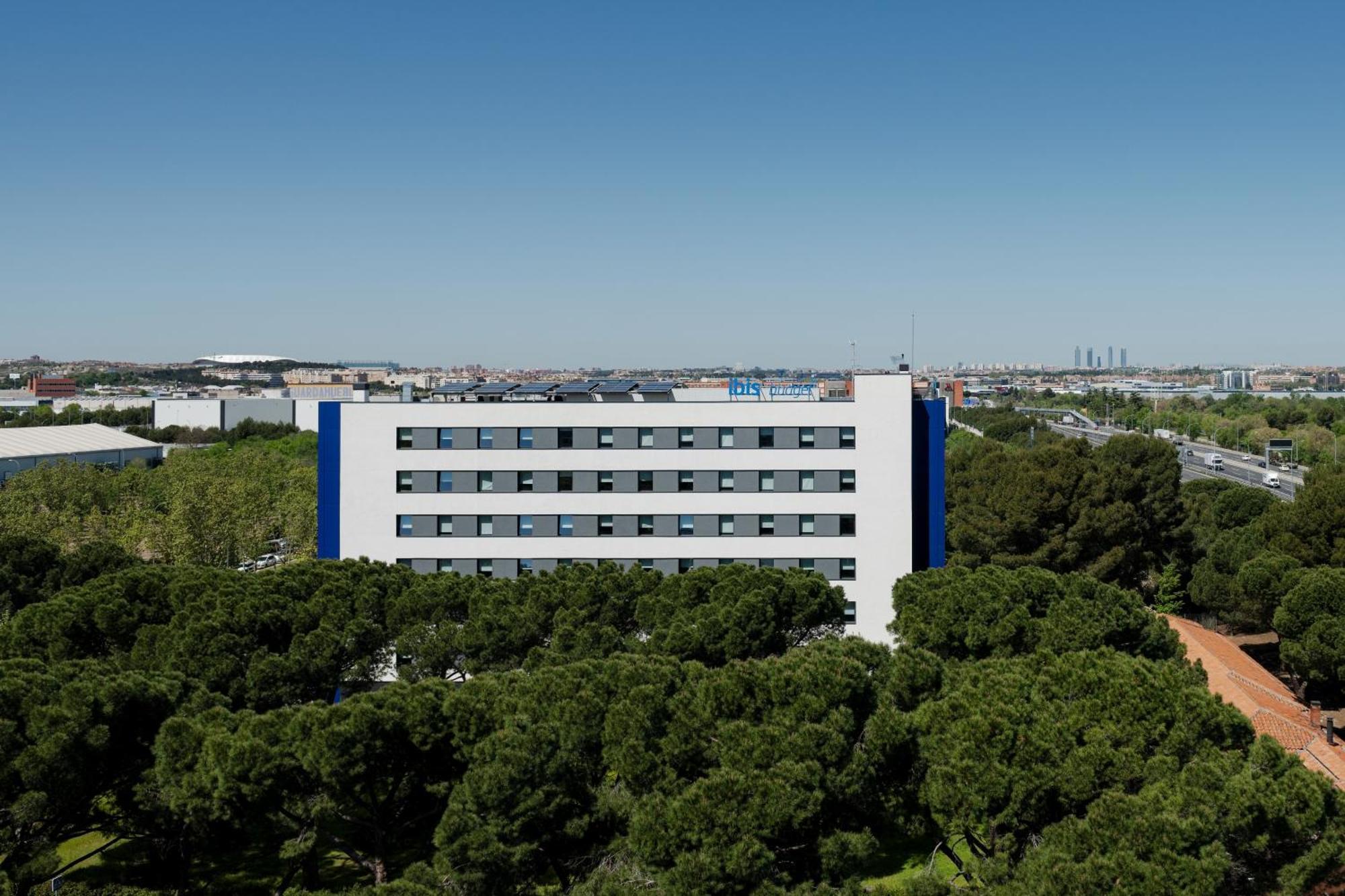 Ibis Budget Madrid Aeropuerto Extérieur photo